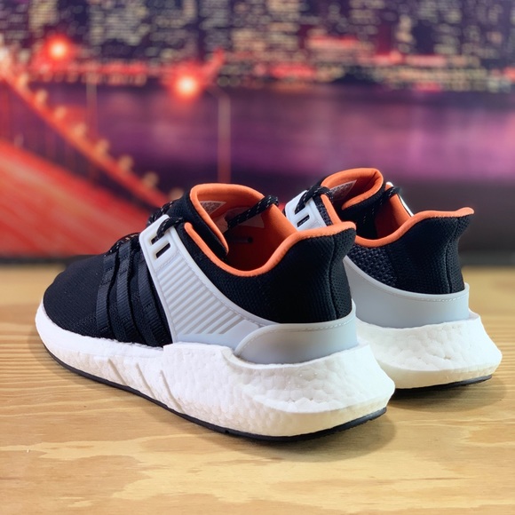 SOLD!!!! - Picture 4 of 8